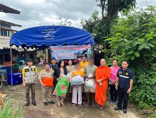26.05.68 ร่วมมอบสิ่งของอุปโภค บริโภค ให้กับผู้ประสบปัญหาอัคคีภัย